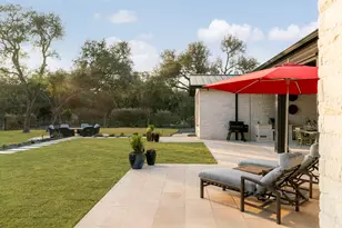 442 Delayne Dr, Austin, TX 78737 - Photo 34