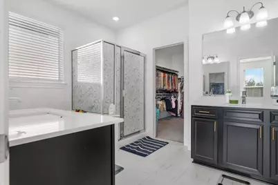 240 Inlet Lane, Leander, TX 78641 - Photo 18