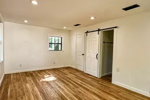 403 Lizzie St, Taylor, TX 76574 - Photo 16