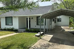 403 Lizzie St, Taylor, TX 76574 - Photo 1
