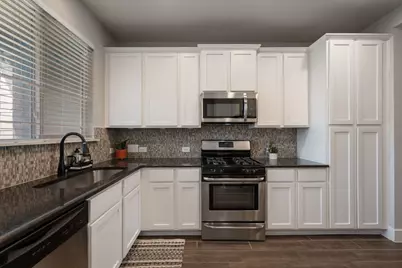 7408 Wildcat Pass, Austin, TX 78757 - Photo 10