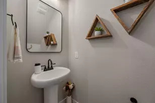 7408 Wildcat Pass, Austin, TX 78757 - Photo 12