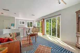 20 N Peak Rd, West Lake Hills, TX 78746 - Photo 10