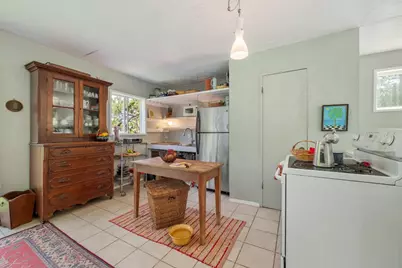 20 N Peak Road, West Lake Hills, TX 78746 - Photo 14