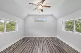 6109 Cherrylawn Cir, Austin, TX 78723 - Photo 24