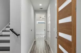 6109 Cherrylawn Cir, Austin, TX 78723 - Photo 6