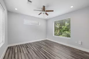 6109 Cherrylawn Cir, Austin, TX 78723 - Photo 18