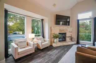 7412 Doswell Ln, Austin, TX 78739 - Photo 18