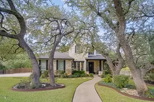 7412 Doswell Ln, Austin, TX 78739 - Photo 2
