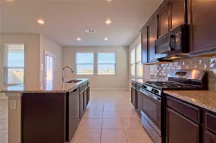 6501 Wolf Pack Dr, Pflugerville, TX 78660 - Photo 8
