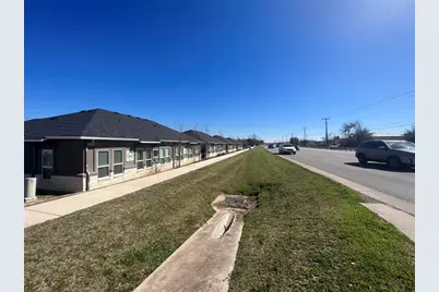 660 S Bagdad Road #120, Leander, TX 78641 - Photo 16