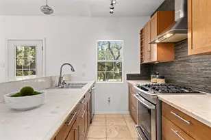 105 Bonnie Rose, Georgetown, TX 78633 - Photo 18
