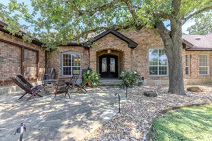 105 Bonnie Rose, Georgetown, TX 78633 - Photo 2