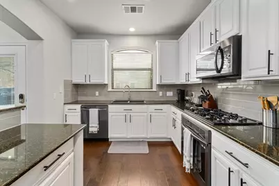 13700 Layton Loop, Austin, TX 78727 - Photo 8