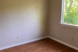 6204 Shadow Bend, Austin, TX 78745 - Photo 12