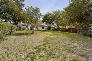 6204 Shadow Bend, Austin, TX 78745 - Photo 26