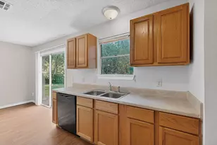 6204 Shadow Bend, Austin, TX 78745 - Photo 10