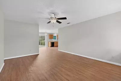 6204 Shadow Bend, Austin, TX 78745 - Photo 10