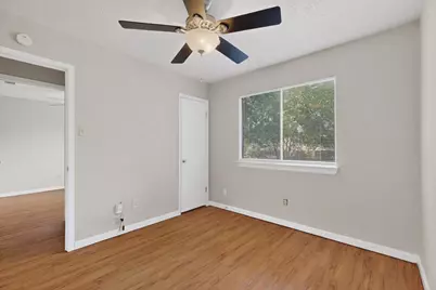 6204 Shadow Bend, Austin, TX 78745 - Photo 32
