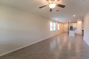 6310 Wolf Pack Dr, Pflugerville, TX 78660 - Photo 14