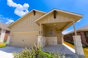 6310 Wolf Pack Dr, Pflugerville, TX 78660 - Photo 4