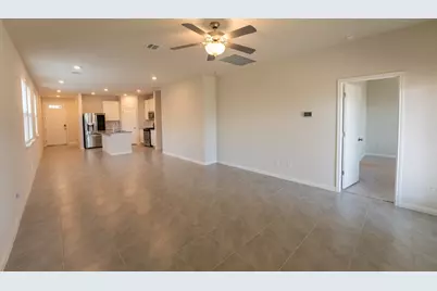 6310 Wolf Pack Drive, Pflugerville, TX 78660 - Photo 14