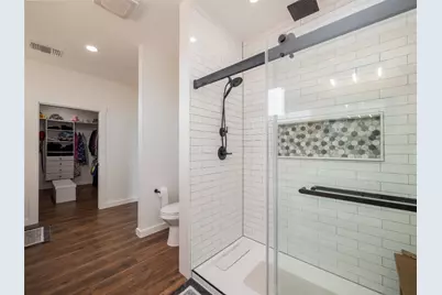 105 Mesa Grande Court, Marble Falls, TX 78654 - Photo 24