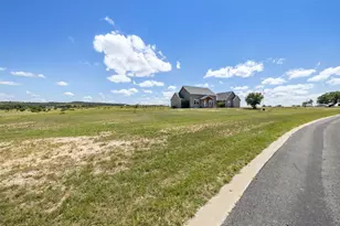 105 Mesa Grande Ct, Marble Falls, TX 78654 - Photo 6
