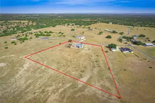 105 Mesa Grande Ct, Marble Falls, TX 78654 - Photo 2