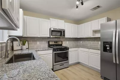 299 Brandons Way, Buda, TX 78610 - Photo 8