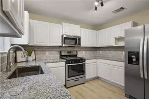 299 Brandons Way, Buda, TX 78610 - Photo 8