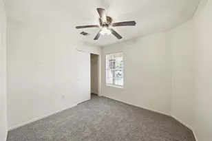 1910 Steeds Crossing, Pflugerville, TX 78660 - Photo 20