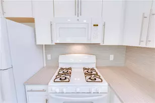 1906 E 17th St, Austin, TX 78702 - Photo 18