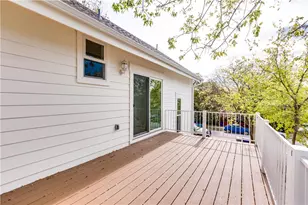 1906 E 17th St, Austin, TX 78702 - Photo 8