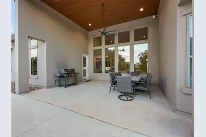 649 Bunker Ranch Boulevard, Dripping Springs, TX 78620 - Photo 32