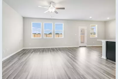 109 Rivendale Street, Liberty Hill, TX 78642 - Photo 6