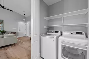 2216 Thornton Rd, Austin, TX 78704 - Photo 16