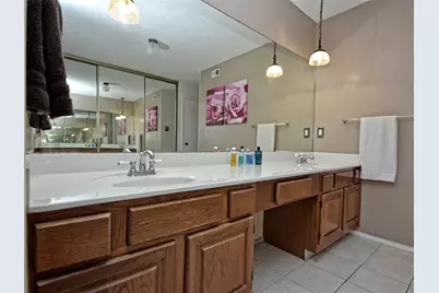 7801 Palacios Drive, Austin, TX 78749 - Photo 14