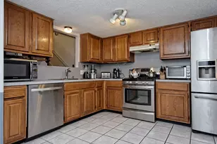 7801 Palacios Dr, Austin, TX 78749 - Photo 10