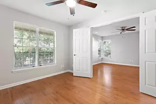 7685 Northcross Dr Dr, Austin, TX 78757 - Photo 10