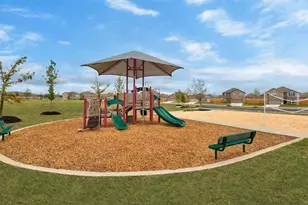 18304 Speculator Ln, Elgin, TX 78621 - Photo 38