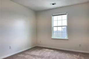 18304 Speculator Ln, Elgin, TX 78621 - Photo 30