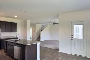 18304 Speculator Ln, Elgin, TX 78621 - Photo 14