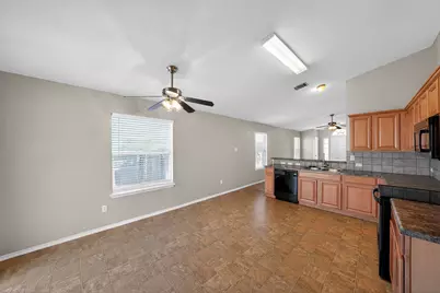 1007 Gentry Drive, Leander, TX 78641 - Photo 14