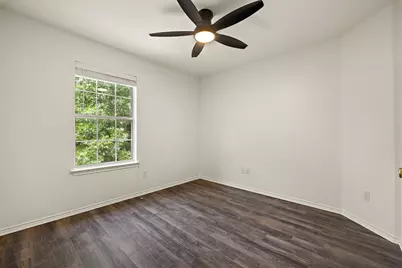 6042 Almelo Drive, Round Rock, TX 78681 - Photo 14