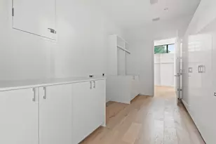 2704 Mountain Laurel Dr, Austin, TX 78703 - Photo 18