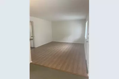 1501 W North Loop Boulevard #106, Austin, TX 78756 - Photo 4