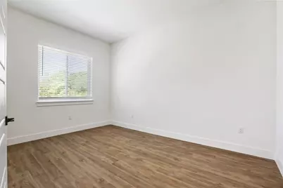 1811 Webberville Road #1209, Austin, TX 78721 - Photo 10
