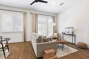 1811 Webberville Rd, Austin, TX 78721 - Photo 6
