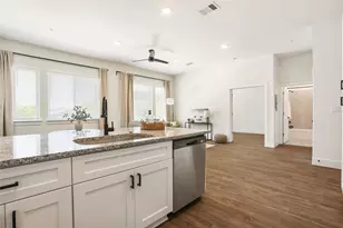 1811 Webberville Rd, Austin, TX 78721 - Photo 10